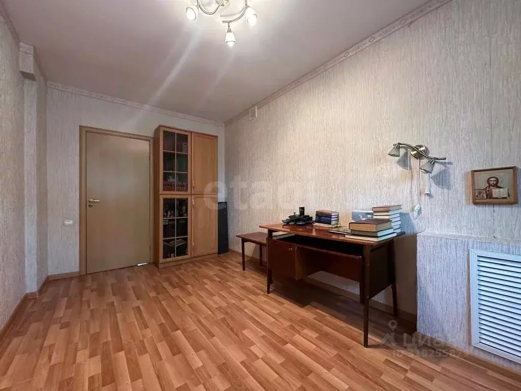 3-к кв. Ярославская область, Ярославль ул. Свердлова, 21а (60.7 м) - Фото 0