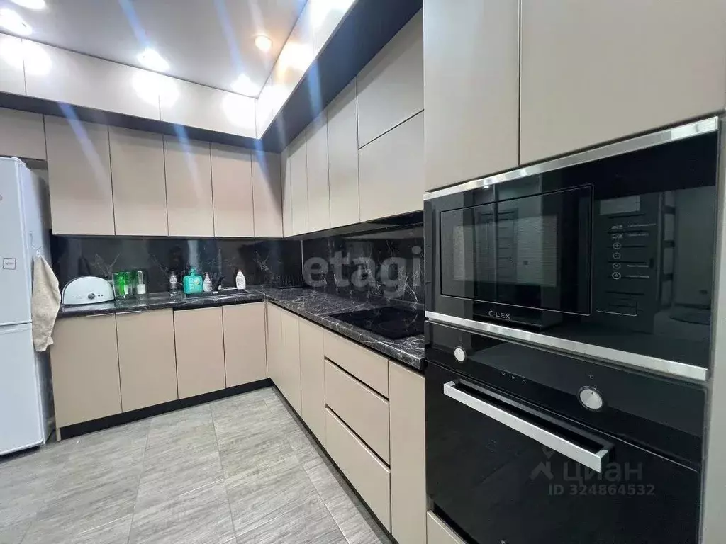 1-к кв. Ханты-Мансийский АО, Сургут ул. Ивана Захарова, 7 (50.4 м) - Фото 2