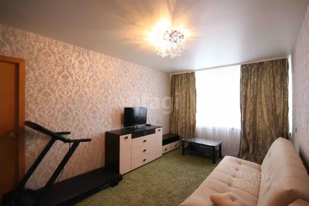 3-к кв. Ямало-Ненецкий АО, Новый Уренгой Ленинградский просп., 19 ... - Фото 2