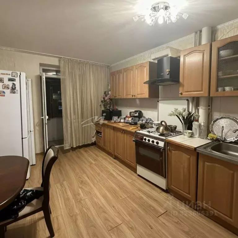 3-к кв. Крым, Симферополь ул. Лексина, 46 (64.8 м) - Фото 1