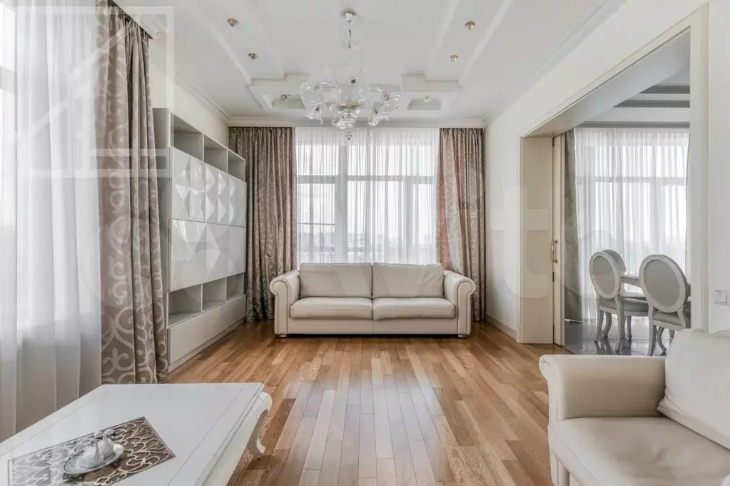 3-к. квартира, 130 м, 9/13 эт. - Фото 1