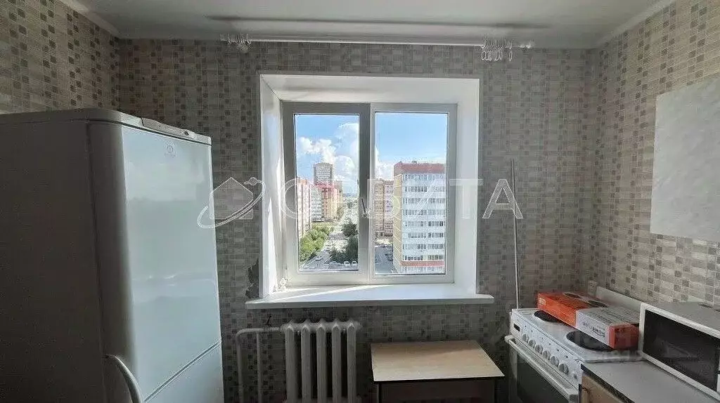 1-к кв. Тюменская область, Тюмень ул. Домостроителей, 14 (33.3 м) - Фото 1