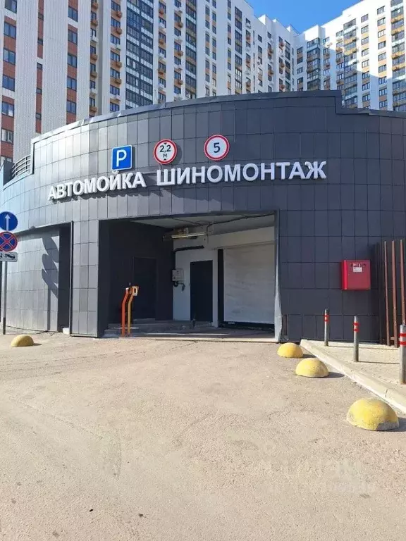 Гараж в Московская область, Ленинский городской округ, пос. Битца ... - Фото 1