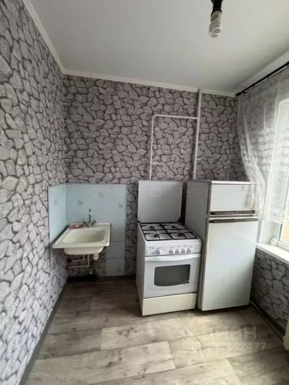 2-к кв. Татарстан, Казань ул. Декабристов, 184А (46.0 м) - Фото 0