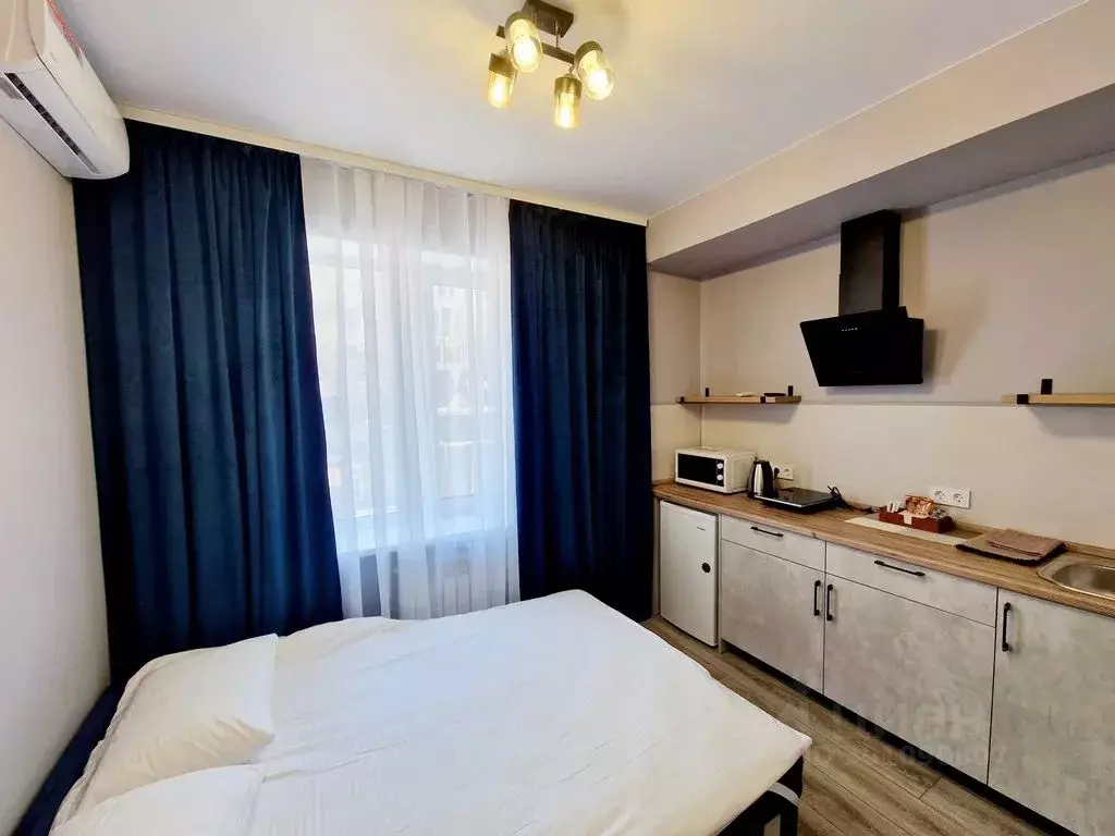 Студия Приморский край, Владивосток Алеутская ул., 12А (13.0 м) - Фото 1