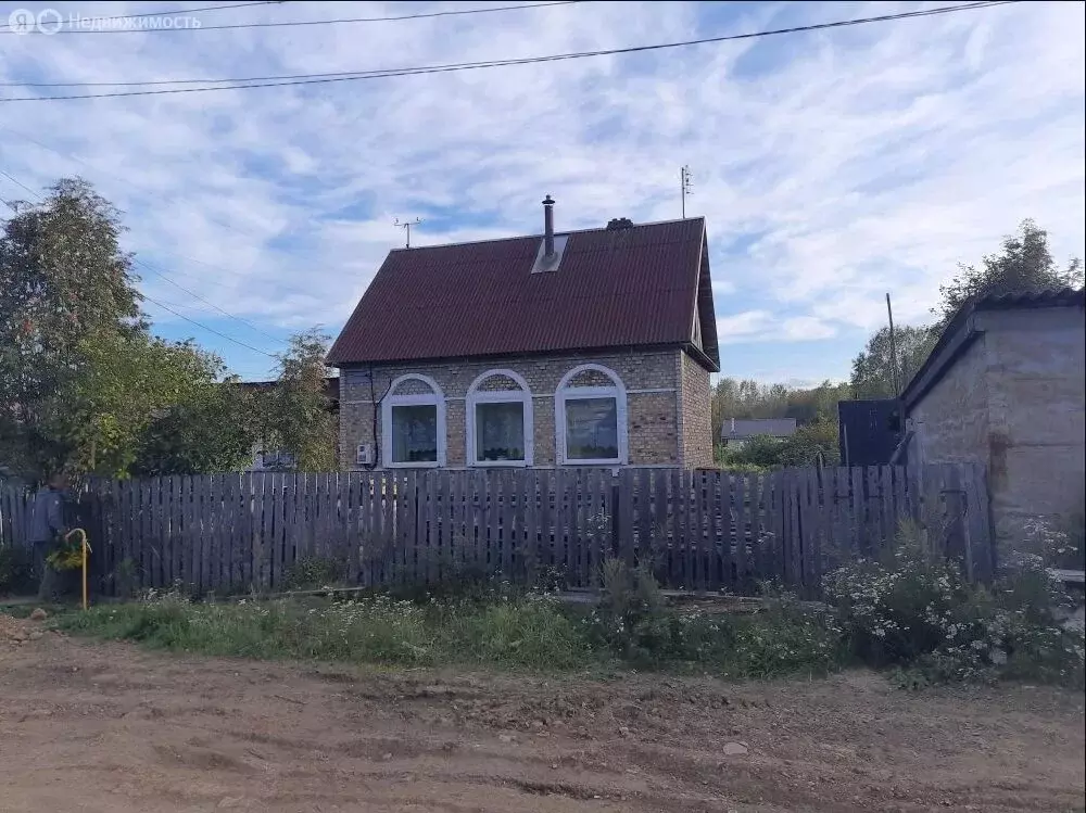 Дом в Хабаровский край, рабочий посёлок Солнечный, Садовая улица, 1 ... - Фото 1