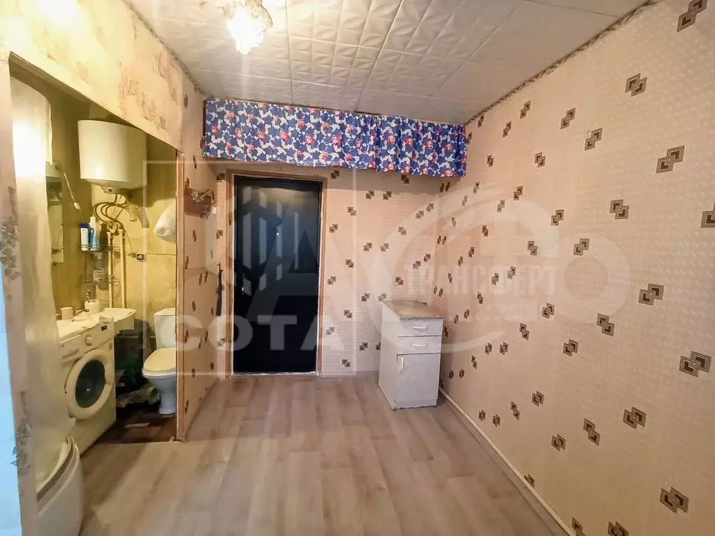 Комната 8 м в 1-к., 2/2 эт. - Фото 1