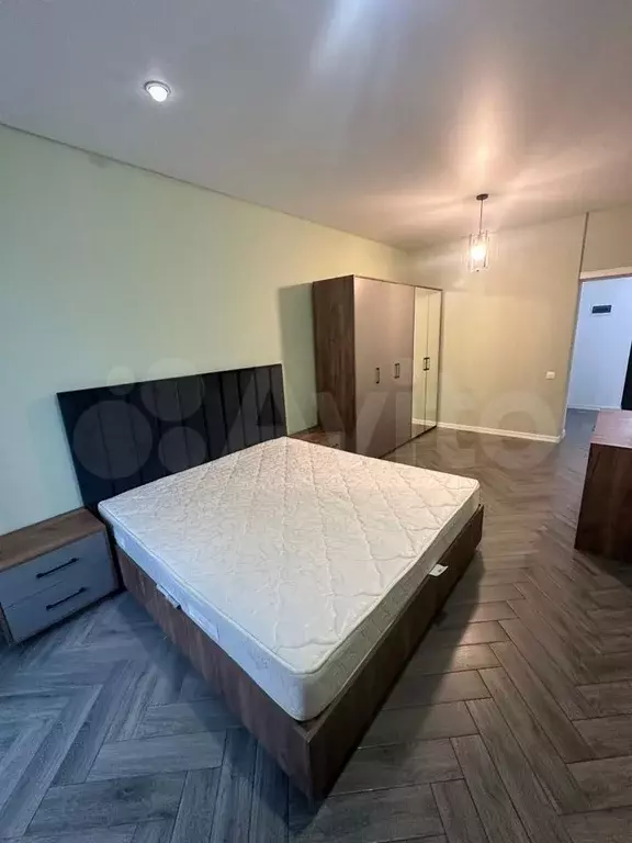 1-к. квартира, 45 м, 8/10 эт. - Фото 1