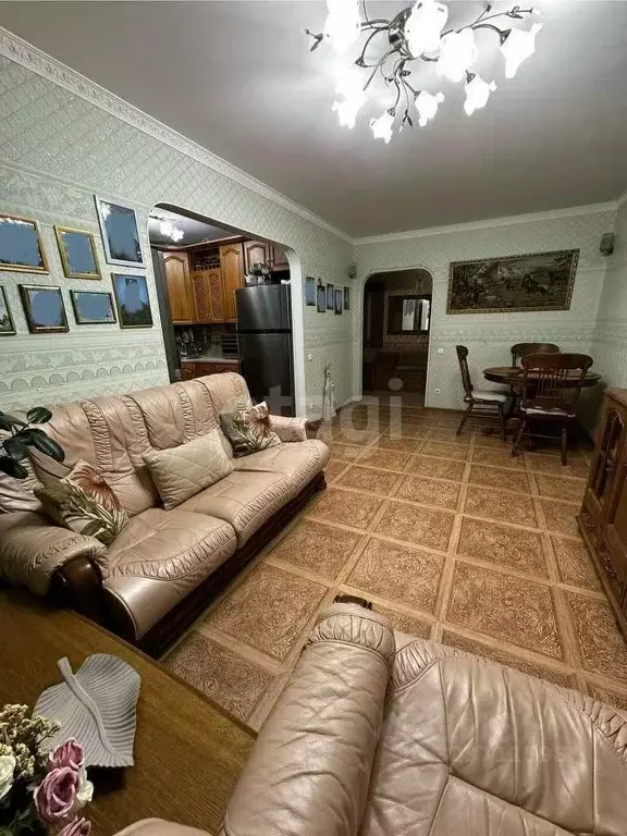 3-к кв. Самарская область, Тольятти Юбилейная ул., 27 (64.7 м) - Фото 1