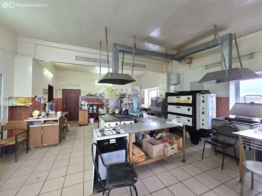 Торговая площадь (759.2 м) - Фото 1