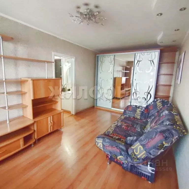 2-к кв. Новосибирская область, Новосибирск ул. Есенина, 12 (43.4 м) - Фото 2