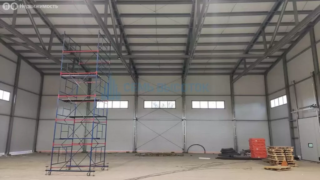 Помещение свободного назначения (240 м) - Фото 1