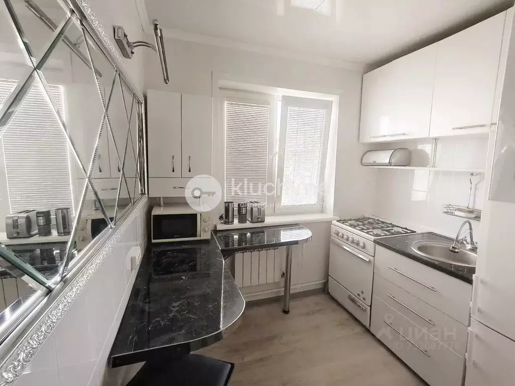 3-к кв. Татарстан, Казань ул. Аделя Кутуя, 5а (58.4 м) - Фото 1
