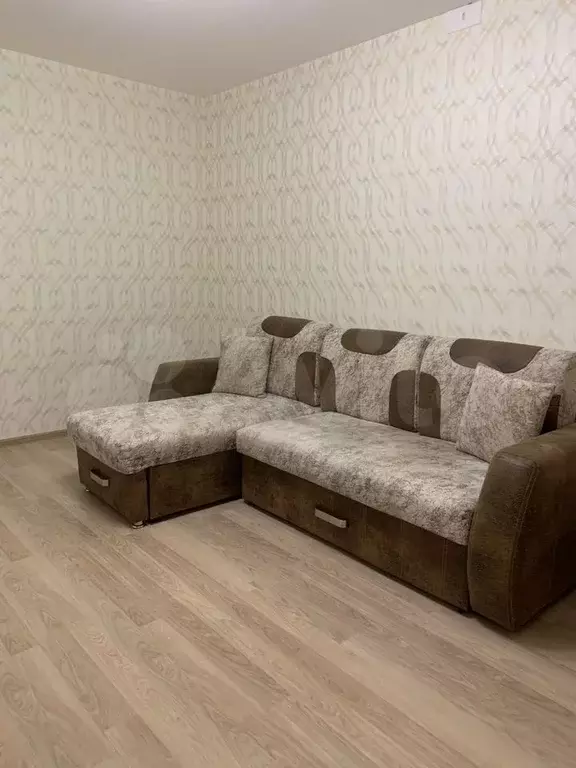 1-к. квартира, 40 м, 4/18 эт. - Фото 1
