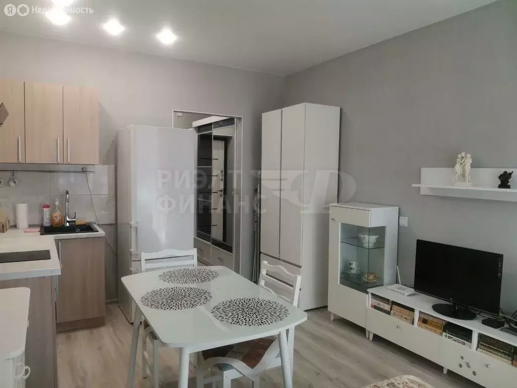 Квартира-студия: Калининград, Батальная улица, 100 (22.2 м) - Фото 2