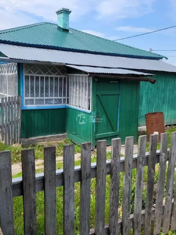 Дом в Новосибирская область, Тогучинский район, с. Усть-Каменка ул. ... - Фото 1