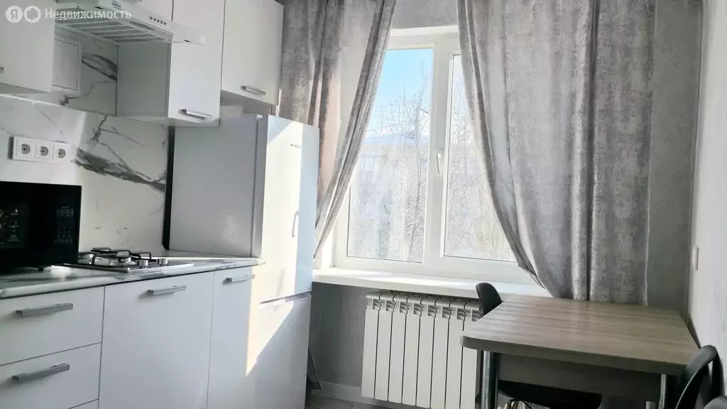 2-комнатная квартира: Волгоград, улица Петра Гончарова, 1 (45 м) - Фото 1