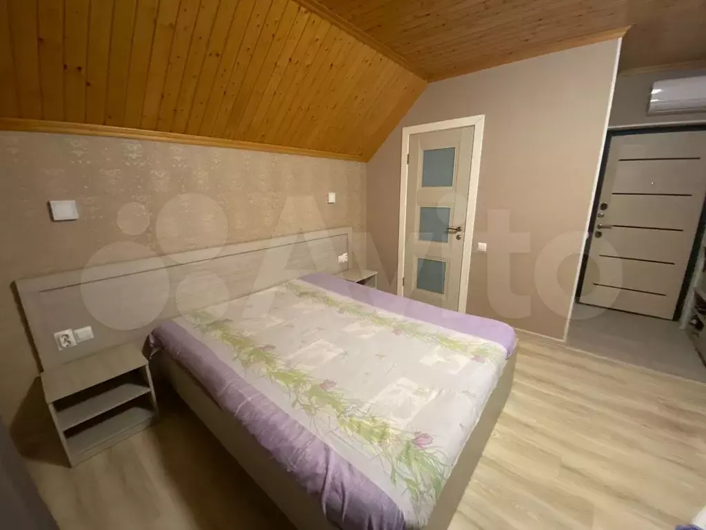 Комната 20 м в 1-к., 2/2 эт. - Фото 1