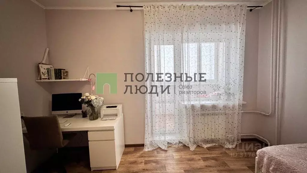 2-к кв. Астраханская область, Астрахань ул. Ноздрина, 67 (79.5 м) - Фото 1