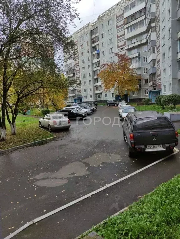 1-к кв. Кемеровская область, Новокузнецк ул. Новоселов, 35А (36.5 м) - Фото 0
