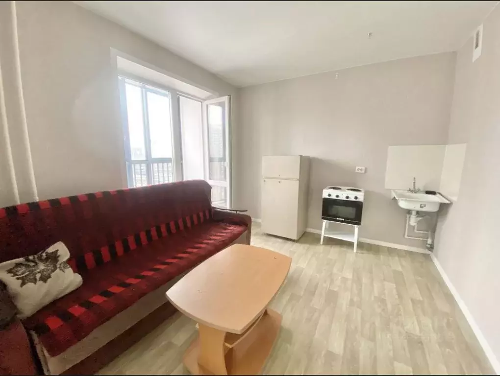 Студия Новосибирская область, Новосибирск Спортивная ул., 31 (28.8 м) - Фото 1