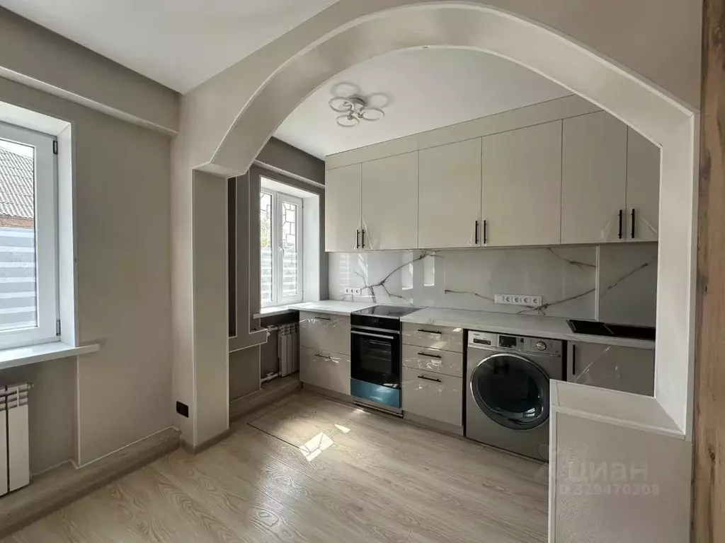 Студия Крым, Керчь ул. Молодежная, 4 (28.6 м) - Фото 1