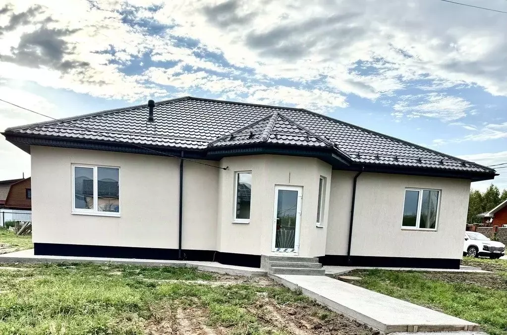 Дом в Нижегородская область, Нижний Новгород д. Михальчиково, ул. ... - Фото 1