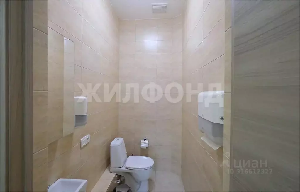 Помещение свободного назначения в Новосибирская область, Новосибирск ... - Фото 0