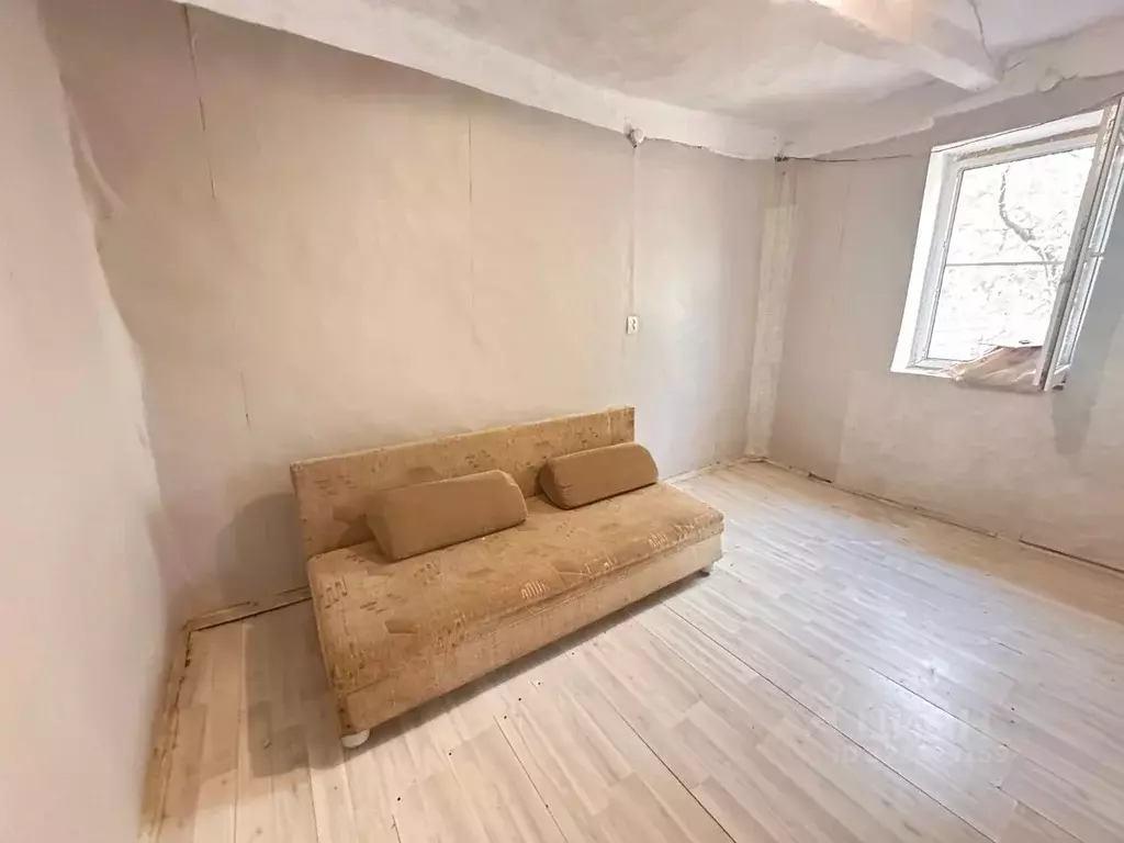 Дом в Краснодарский край, Северское с/пос, пос. 8 Марта  (28 м) - Фото 2