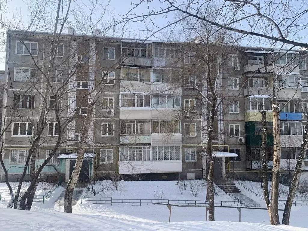 3-к кв. Хабаровский край, Хабаровск ул. Чкалова, 14 (62.2 м) - Фото 0