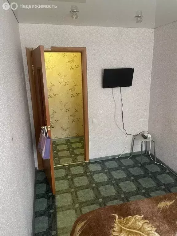 2-комнатная квартира: Златоуст, Дворцовая улица, 12 (45 м) - Фото 0