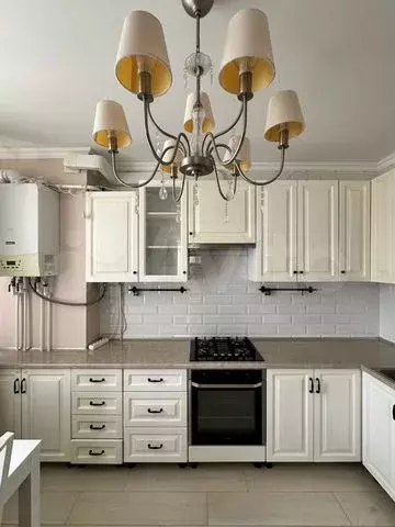 3-к. квартира, 98 м, 4/9 эт. - Фото 0