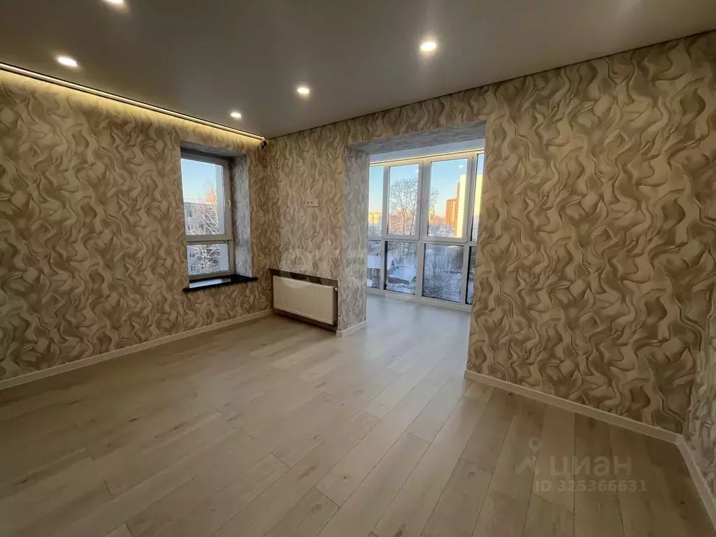 3-к кв. Коми, Сыктывкар ул. Карла Маркса, 165 (74.4 м) - Фото 1