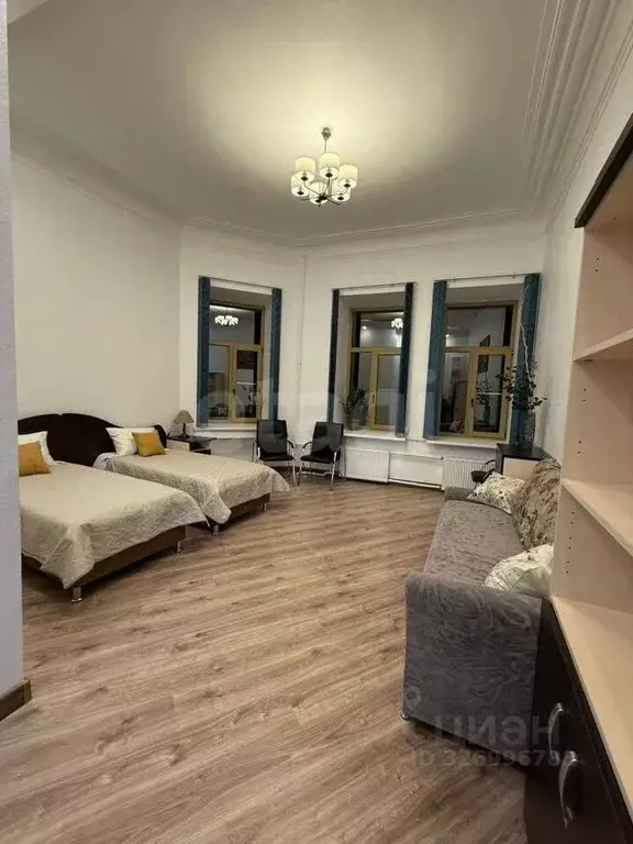 3-к кв. Санкт-Петербург Невский просп., 105 (89.0 м) - Фото 0