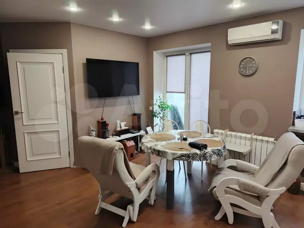 2-к. квартира, 43 м, 2/3 эт. - Фото 1