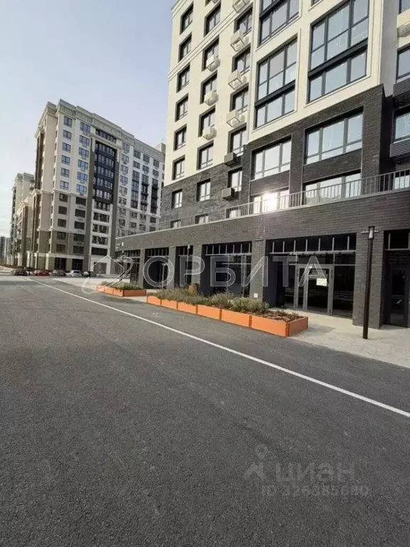 Помещение свободного назначения в Тюменская область, Тюмень ул. ... - Фото 2