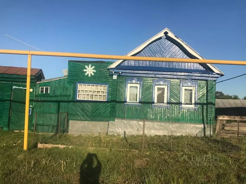Дом в Пензенская область, Шемышейский район, с. Усть-Уза Колхозная ул. ... - Фото 0