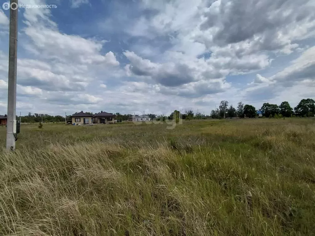 Участок в село Александровка, Жемчужная улица (9 м) - Фото 0