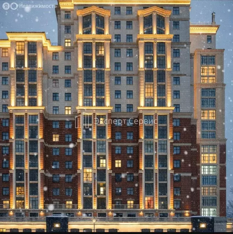 6-комнатная квартира: Санкт-Петербург, улица Дыбенко, 8к3 (186.1 м) - Фото 1