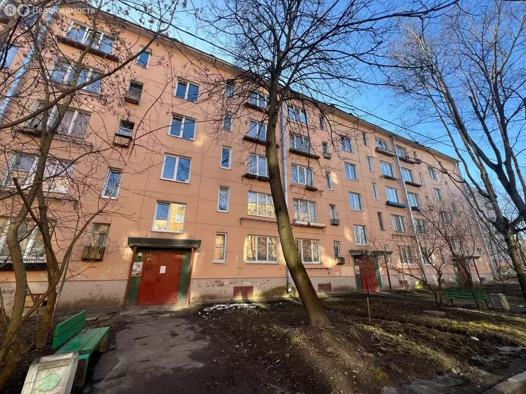 3-комнатная квартира: Санкт-Петербург, улица Белы Куна, 13к3 (41.5 м) - Фото 1