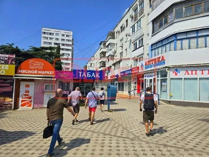 Торговая площадь в Севастополь просп. Октябрьской Революции, 43А (3 м) - Фото 2