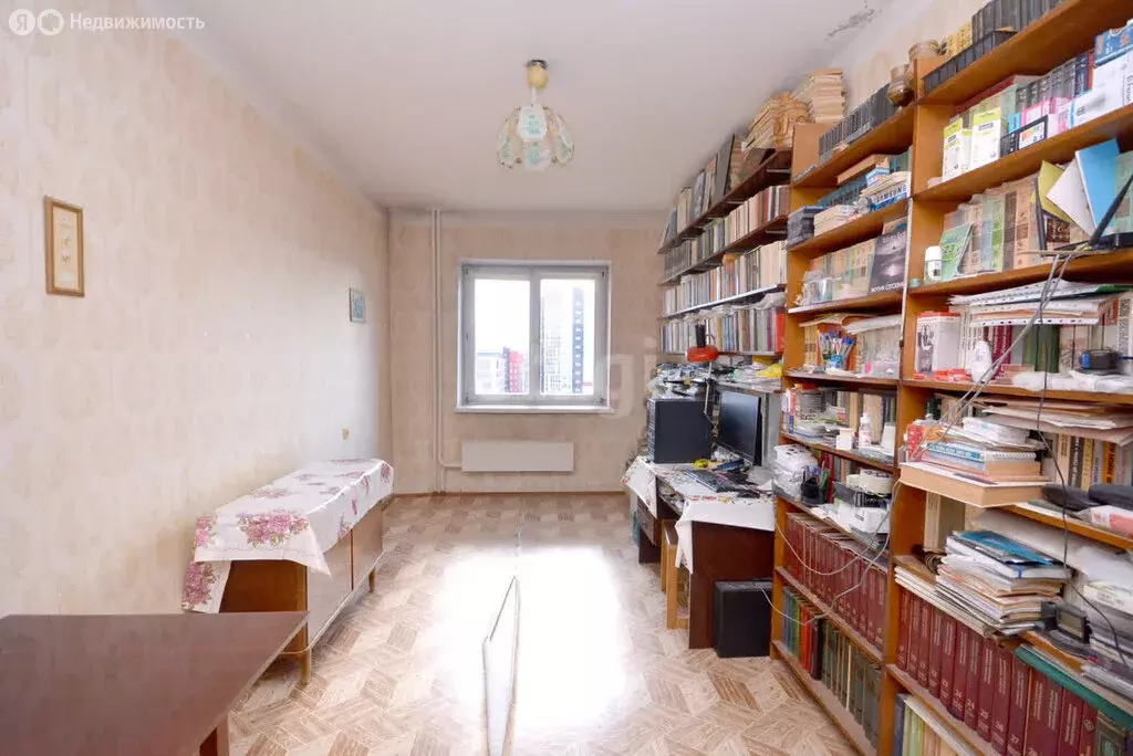 4-комнатная квартира: Якутск, 202-й микрорайон, 18 (106.3 м) - Фото 1