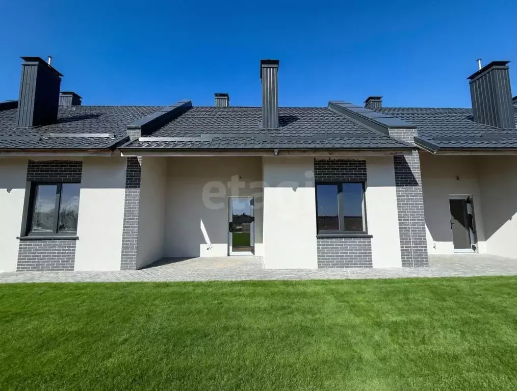 Таунхаус в Калининградская область, Гурьевск ул. Угловая, 2 (64 м) - Фото 2