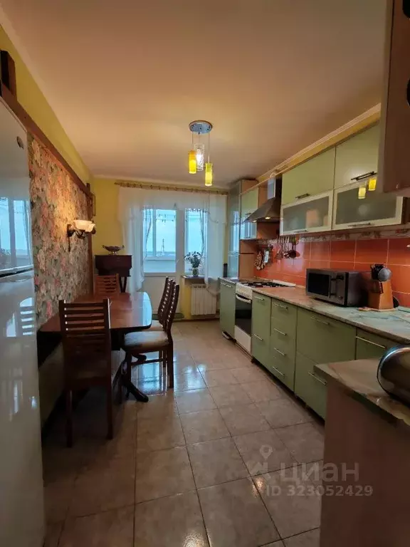 3-к кв. Саратовская область, Саратов ул. Имени А.П. Чехова, 6А (91.2 ... - Фото 2