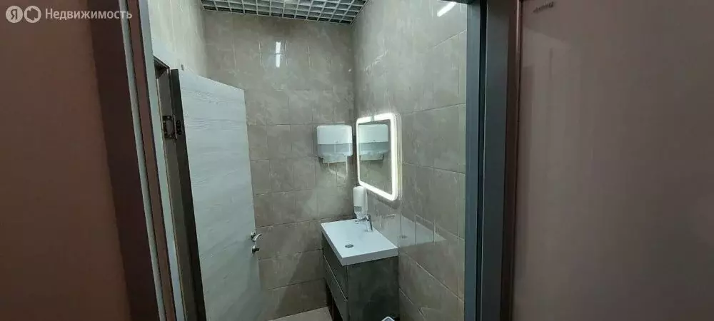 Офис (390 м) - Фото 1