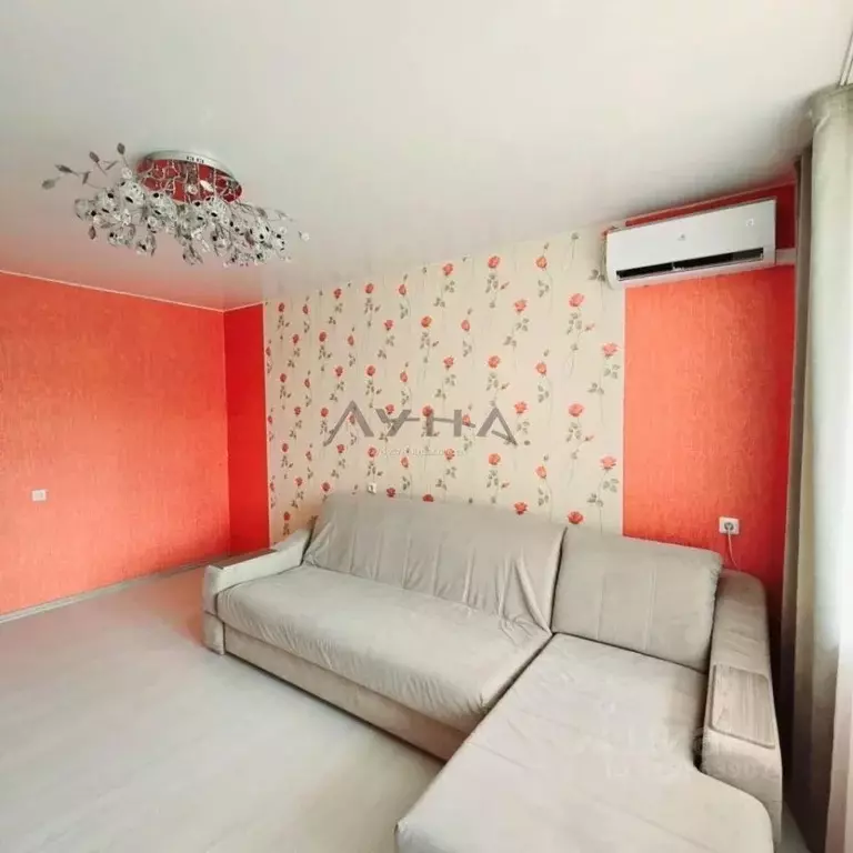 2-к кв. Татарстан, Набережные Челны ул. Имени Сергея Максютова, 7 ... - Фото 1