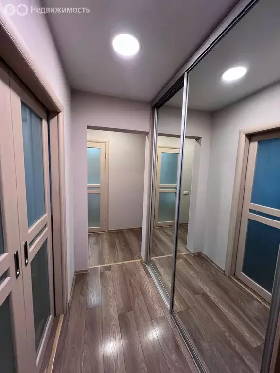 2-комнатная квартира: Новокузнецк, улица Батюшкова, 34А (50 м) - Фото 0