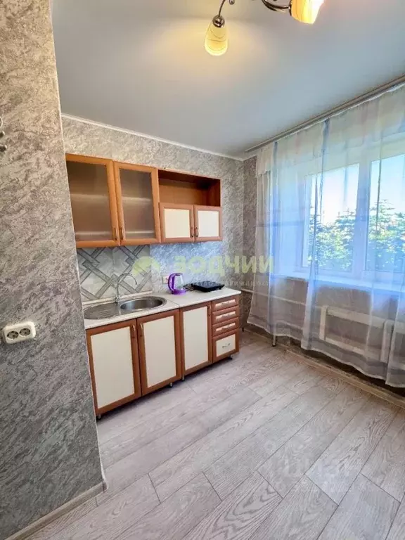 Комната Чувашия, Чебоксары просп. Мира, 42 (13.5 м) - Фото 2