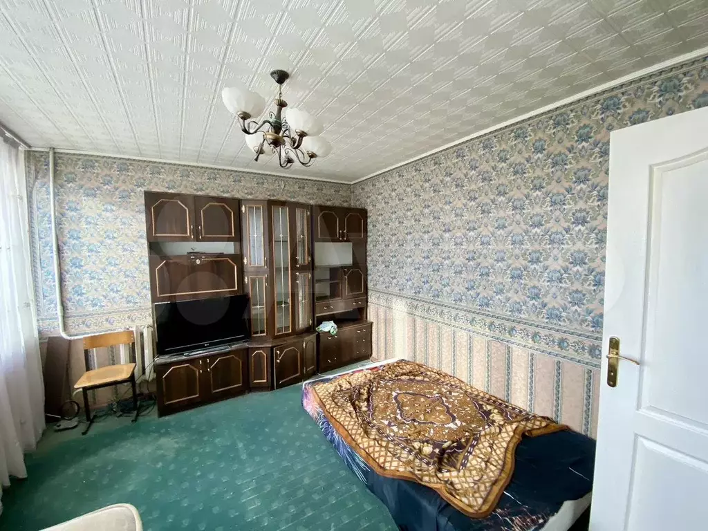 Комната 34 м в 6-к., 3/9 эт. - Фото 0