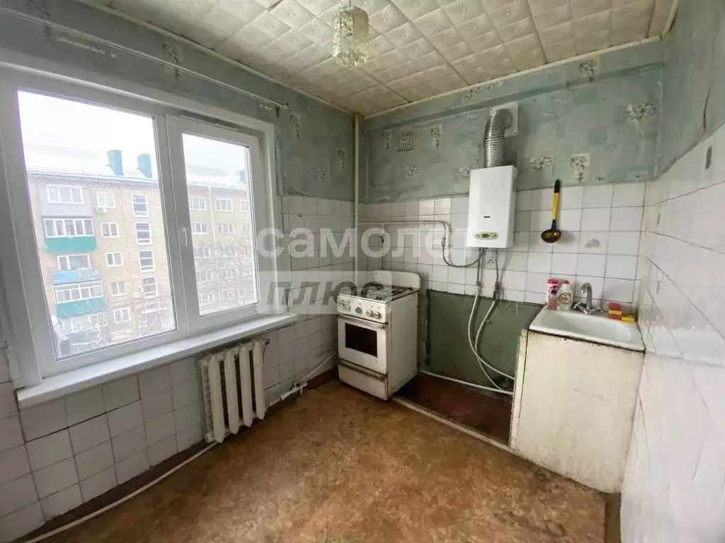 4-к кв. Пензенская область, Кузнецк Рабочая ул., 236А (57.2 м) - Фото 1